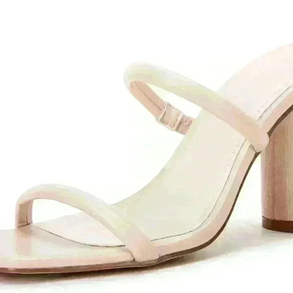 - Women's high  heel sandals - Picture 3 of 4